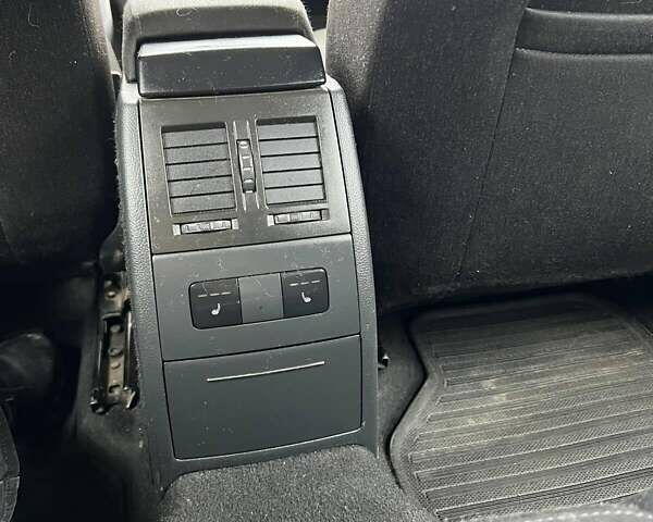 Черный Шкода Октавия, объемом двигателя 1.6 л и пробегом 286 тыс. км за 7200 $, фото 9 на Automoto.ua