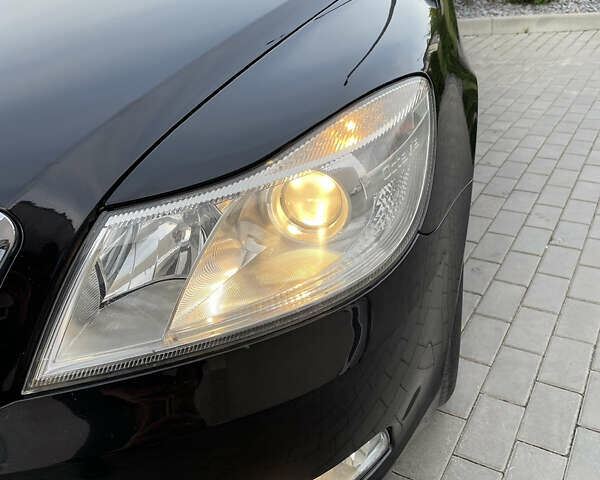 Чорний Шкода Октавія, об'ємом двигуна 1.6 л та пробігом 194 тис. км за 9399 $, фото 43 на Automoto.ua