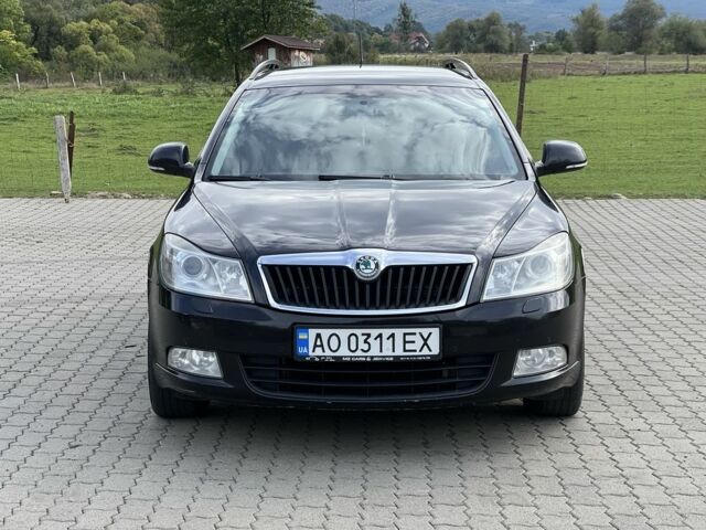 Чорний Шкода Октавія, об'ємом двигуна 2 л та пробігом 268 тис. км за 6700 $, фото 6 на Automoto.ua