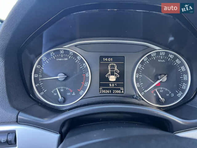 Черный Шкода Октавия, объемом двигателя 2 л и пробегом 232 тыс. км за 8999 $, фото 8 на Automoto.ua