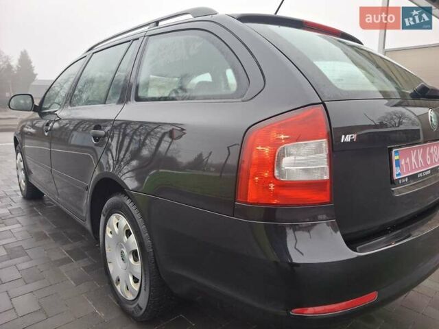 Чорний Шкода Октавія, об'ємом двигуна 1.6 л та пробігом 221 тис. км за 8600 $, фото 17 на Automoto.ua