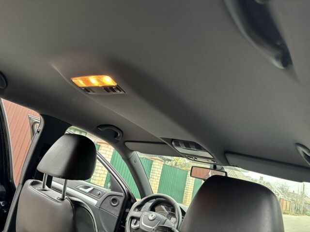 Черный Шкода Октавия, объемом двигателя 2 л и пробегом 260 тыс. км за 8700 $, фото 17 на Automoto.ua