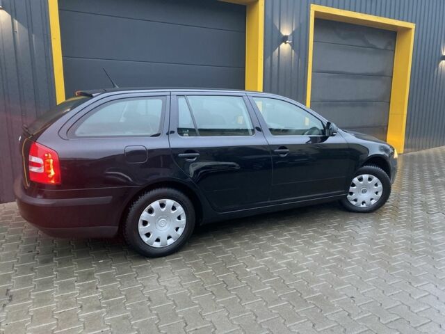 Чорний Шкода Октавія, об'ємом двигуна 1.6 л та пробігом 198 тис. км за 6999 $, фото 17 на Automoto.ua