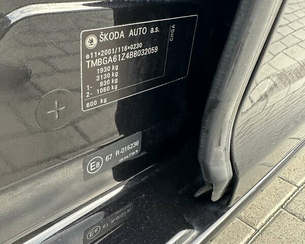 Черный Шкода Октавия, объемом двигателя 1.6 л и пробегом 157 тыс. км за 11390 $, фото 66 на Automoto.ua