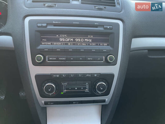 Чорний Шкода Октавія, об'ємом двигуна 1.8 л та пробігом 172 тис. км за 8300 $, фото 27 на Automoto.ua