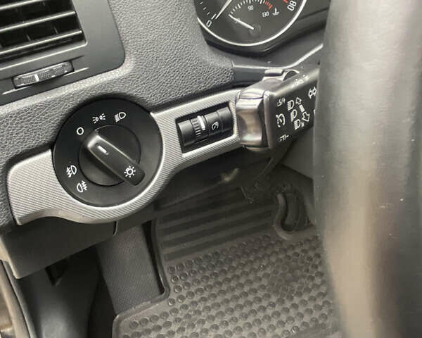 Шкода Октавия 2011 в Ковель на Automoto.ua Черный Шкода Октавия, объемом двигателя 1.4 л и пробегом 231 тыс. км за 7400 $, фото 15 на Automoto.ua