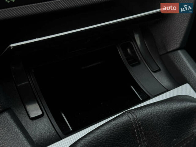 Черный Шкода Октавия, объемом двигателя 1.99 л и пробегом 211 тыс. км за 10755 $, фото 55 на Automoto.ua