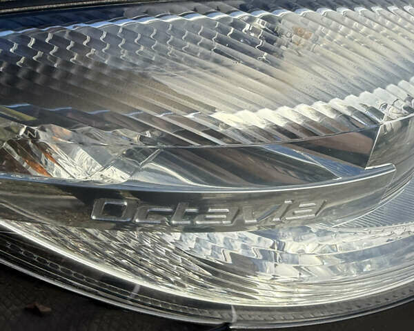 Черный Шкода Октавия, объемом двигателя 1.8 л и пробегом 222 тыс. км за 7200 $, фото 8 на Automoto.ua