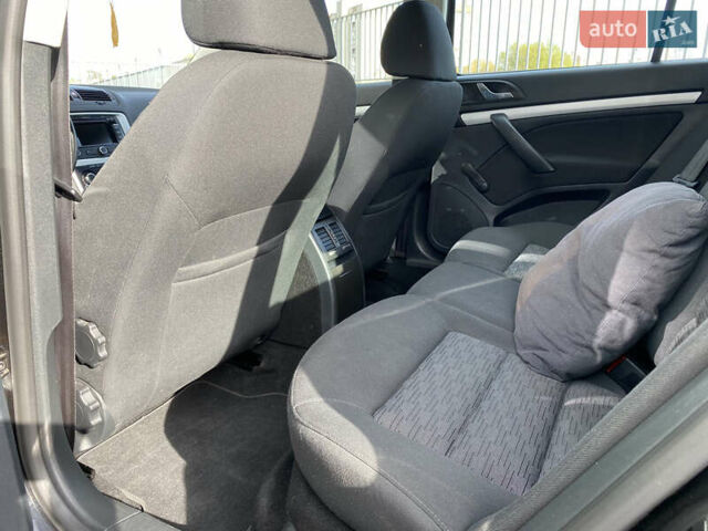 Чорний Шкода Октавія, об'ємом двигуна 1.6 л та пробігом 255 тис. км за 8700 $, фото 20 на Automoto.ua