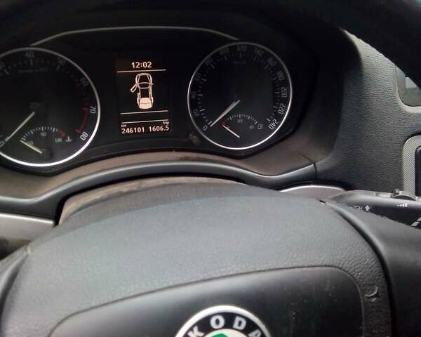 Черный Шкода Октавия, объемом двигателя 1.8 л и пробегом 259 тыс. км за 6999 $, фото 22 на Automoto.ua