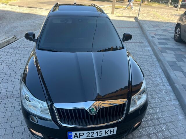 Черный Шкода Октавия, объемом двигателя 2 л и пробегом 290 тыс. км за 10200 $, фото 1 на Automoto.ua