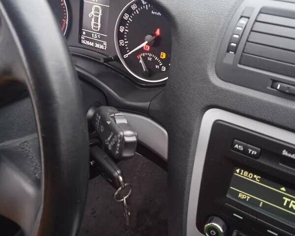 Чорний Шкода Октавія, об'ємом двигуна 1.4 л та пробігом 161 тис. км за 7000 $, фото 29 на Automoto.ua