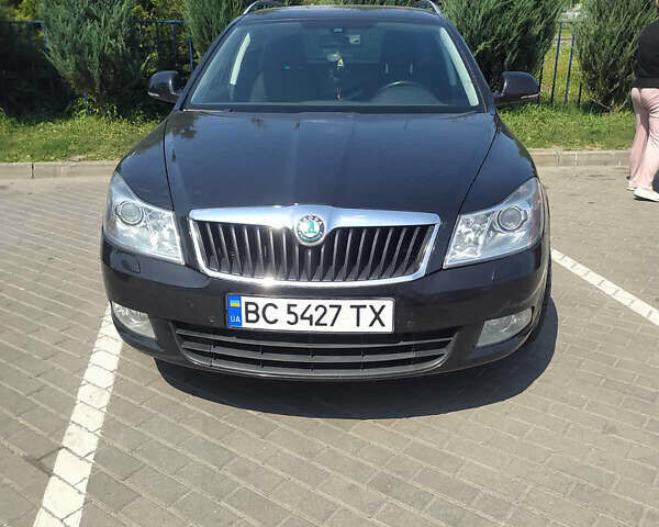 Чорний Шкода Октавія, об'ємом двигуна 1.2 л та пробігом 240 тис. км за 6600 $, фото 8 на Automoto.ua