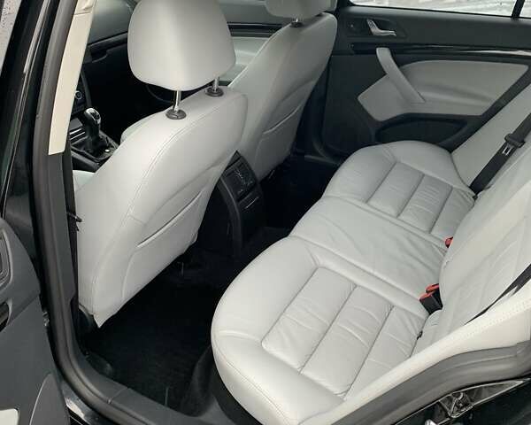 Черный Шкода Октавия, объемом двигателя 2 л и пробегом 252 тыс. км за 12000 $, фото 21 на Automoto.ua