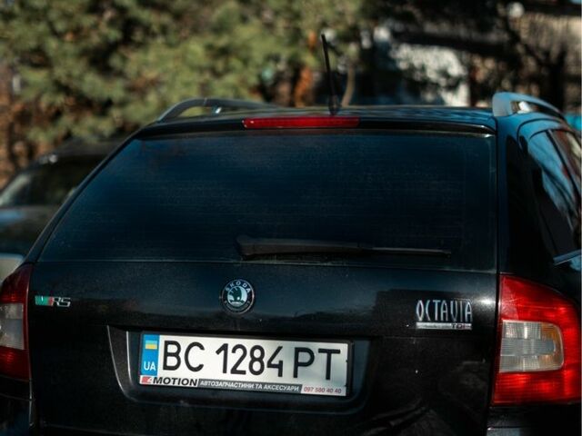 Черный Шкода Октавия, объемом двигателя 0 л и пробегом 290 тыс. км за 10999 $, фото 8 на Automoto.ua