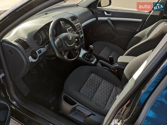 Шкода Октавия 2011 в Сумах на Automoto.ua Черный Шкода Октавия, объемом двигателя 1.8 л и пробегом 173 тыс. км за 8850 $, фото 10 на Automoto.ua