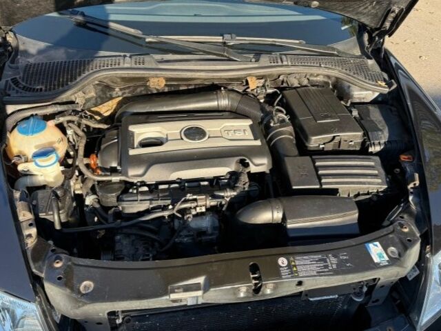 Черный Шкода Октавия, объемом двигателя 0 л и пробегом 178 тыс. км за 7000 $, фото 5 на Automoto.ua