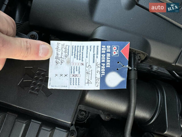 Черный Шкода Октавия, объемом двигателя 1.6 л и пробегом 243 тыс. км за 8350 $, фото 84 на Automoto.ua