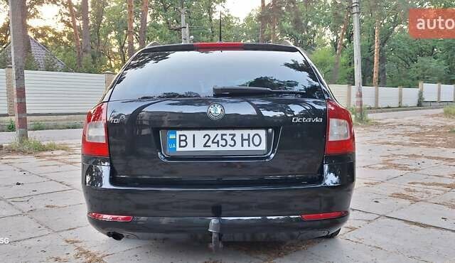 Черный Шкода Октавия, объемом двигателя 1.6 л и пробегом 241 тыс. км за 8700 $, фото 6 на Automoto.ua