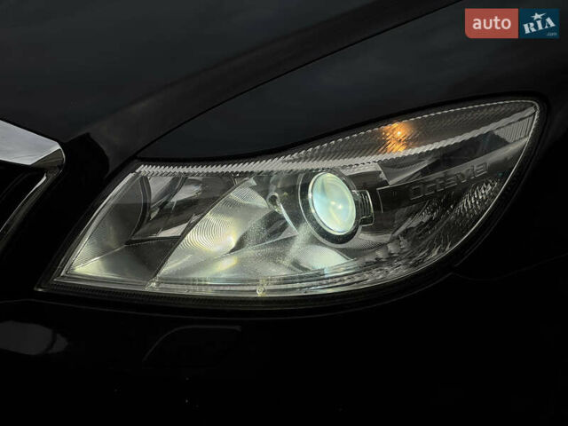 Черный Шкода Октавия, объемом двигателя 1.99 л и пробегом 211 тыс. км за 10755 $, фото 21 на Automoto.ua