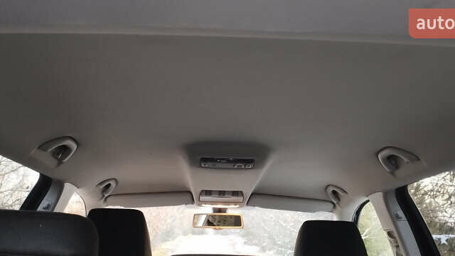 Черный Шкода Октавия, объемом двигателя 1.4 л и пробегом 231 тыс. км за 6999 $, фото 7 на Automoto.ua