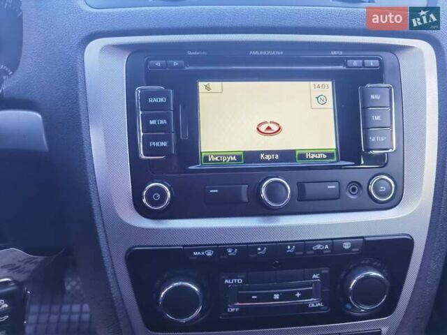 Черный Шкода Октавия, объемом двигателя 2 л и пробегом 178 тыс. км за 10250 $, фото 46 на Automoto.ua