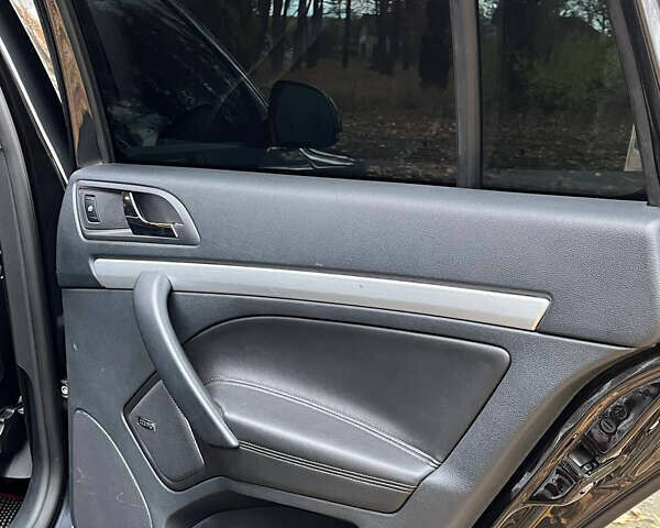 Черный Шкода Октавия, объемом двигателя 2 л и пробегом 228 тыс. км за 10000 $, фото 30 на Automoto.ua