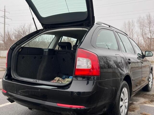 Чорний Шкода Октавія, об'ємом двигуна 1.4 л та пробігом 238 тис. км за 7500 $, фото 2 на Automoto.ua