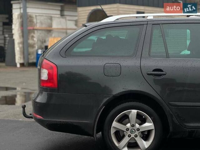 Черный Шкода Октавия, объемом двигателя 1.2 л и пробегом 213 тыс. км за 7790 $, фото 9 на Automoto.ua