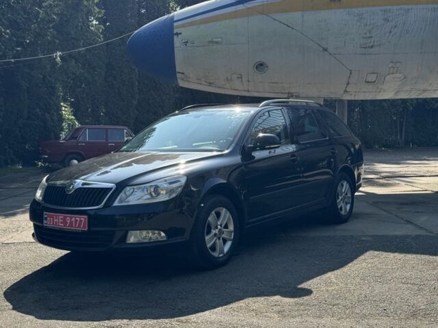 Черный Шкода Октавия, объемом двигателя 1.6 л и пробегом 254 тыс. км за 9200 $, фото 1 на Automoto.ua