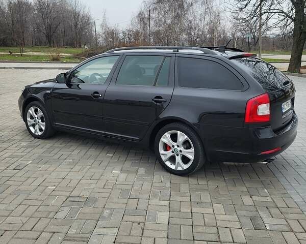 Чорний Шкода Октавія, об'ємом двигуна 1.8 л та пробігом 155 тис. км за 10500 $, фото 2 на Automoto.ua