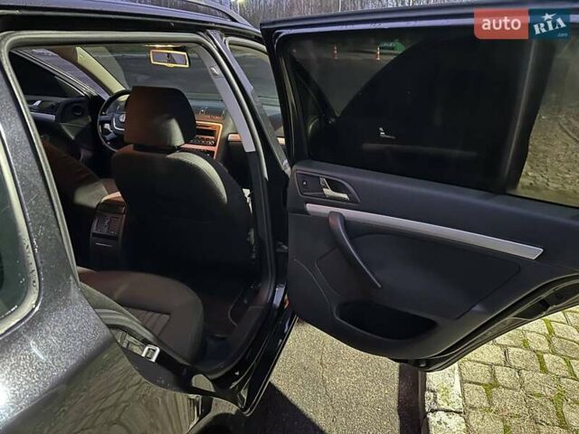 Черный Шкода Октавия, объемом двигателя 1.8 л и пробегом 232 тыс. км за 9900 $, фото 32 на Automoto.ua