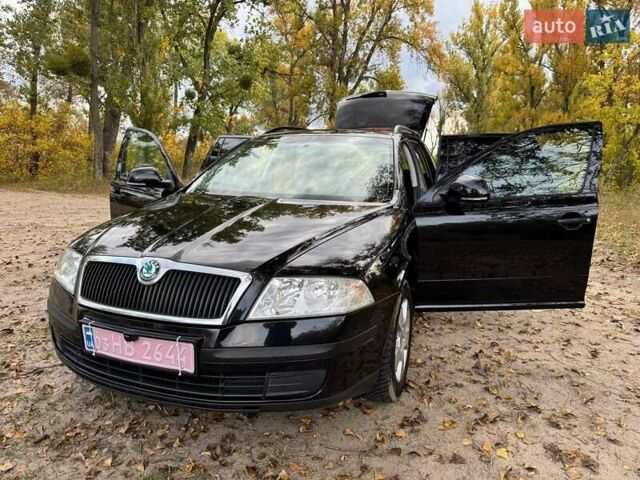 Шкода Октавия 2011 в Полтаве на Automoto.ua Черный Шкода Октавия, объемом двигателя 1.6 л и пробегом 220 тыс. км за 7600 $, фото 67 на Automoto.ua