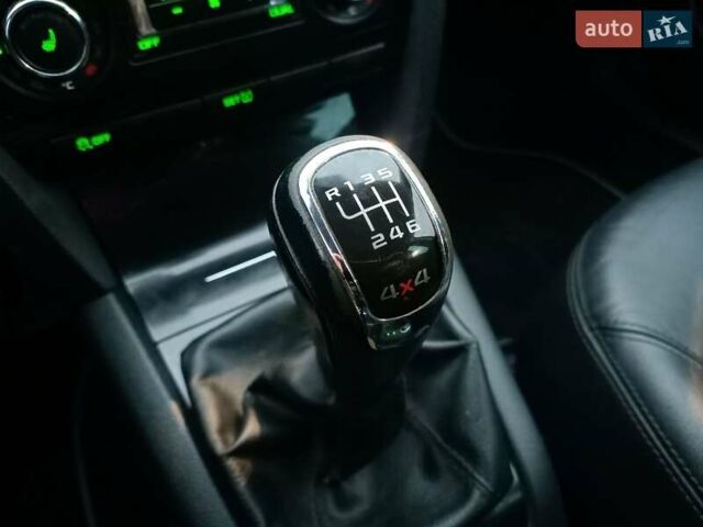 Черный Шкода Октавия, объемом двигателя 1.8 л и пробегом 186 тыс. км за 8299 $, фото 16 на Automoto.ua