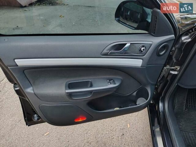 Шкода Октавія 2011 у Борисполе на Automoto.ua Чорний Шкода Октавія, об'ємом двигуна 1.6 л та пробігом 348 тис. км за 8700 $, фото 10 на Automoto.ua