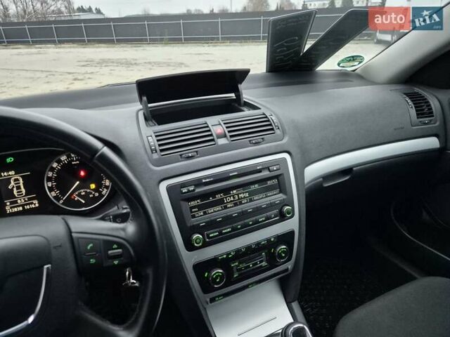 Чорний Шкода Октавія, об'ємом двигуна 1.8 л та пробігом 212 тис. км за 7100 $, фото 50 на Automoto.ua