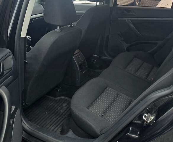 Черный Шкода Октавия, объемом двигателя 1.6 л и пробегом 245 тыс. км за 6790 $, фото 16 на Automoto.ua