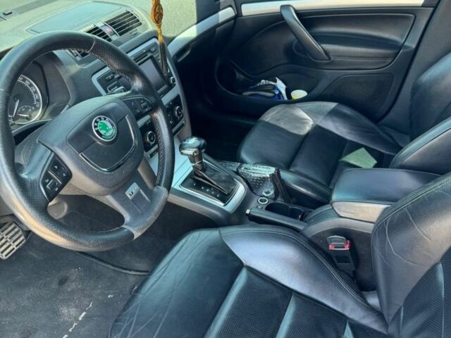 Черный Шкода Октавия, объемом двигателя 0 л и пробегом 290 тыс. км за 10999 $, фото 11 на Automoto.ua