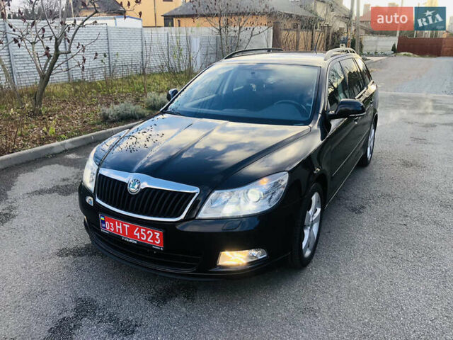 Черный Шкода Октавия, объемом двигателя 1.8 л и пробегом 212 тыс. км за 8200 $, фото 5 на Automoto.ua