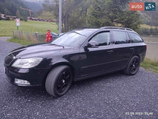 Черный Шкода Октавия, объемом двигателя 0 л и пробегом 305 тыс. км за 8500 $, фото 3 на Automoto.ua