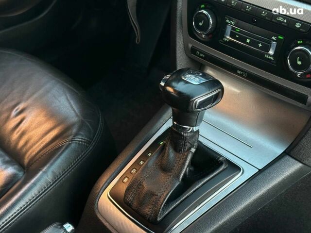 Шкода Октавия 2011 в Одессе на Automoto.ua Черный Шкода Октавия, объемом двигателя 1.6 л и пробегом 313 тыс. км за 9490 $, фото 5 на Automoto.ua