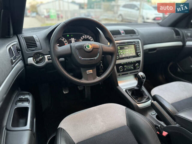 Шкода Октавия 2011 в Ровно на Automoto.ua Черный Шкода Октавия, объемом двигателя 1.97 л и пробегом 280 тыс. км за 9750 $, фото 48 на Automoto.ua