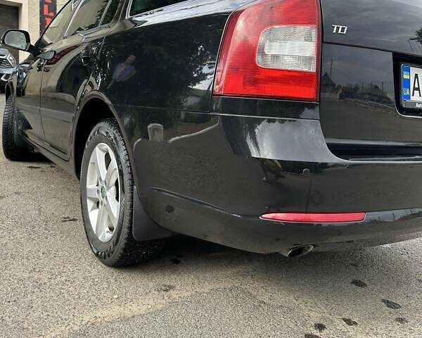 Черный Шкода Октавия, объемом двигателя 1.6 л и пробегом 285 тыс. км за 9000 $, фото 6 на Automoto.ua