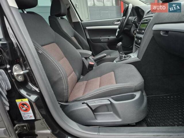 Чорний Шкода Октавія, об'ємом двигуна 1.8 л та пробігом 212 тис. км за 7100 $, фото 54 на Automoto.ua