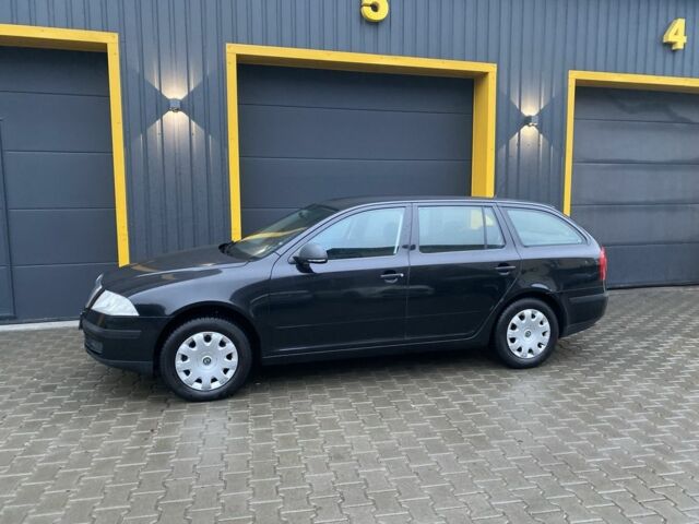 Чорний Шкода Октавія, об'ємом двигуна 1.6 л та пробігом 198 тис. км за 6999 $, фото 5 на Automoto.ua