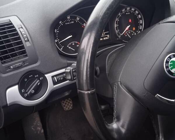 Чорний Шкода Октавія, об'ємом двигуна 1.4 л та пробігом 161 тис. км за 7000 $, фото 33 на Automoto.ua