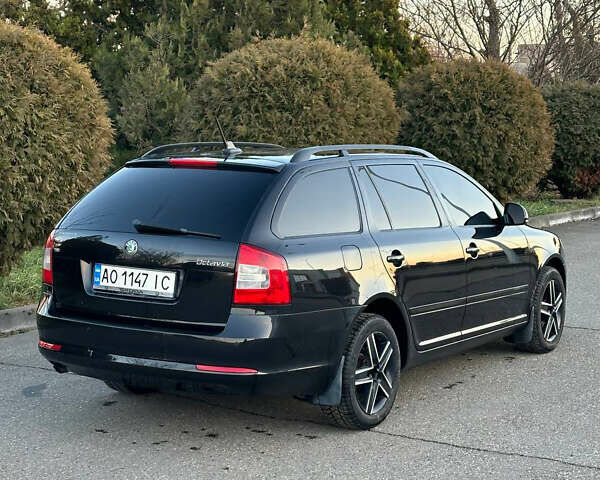 Черный Шкода Октавия, объемом двигателя 1.2 л и пробегом 260 тыс. км за 6800 $, фото 4 на Automoto.ua