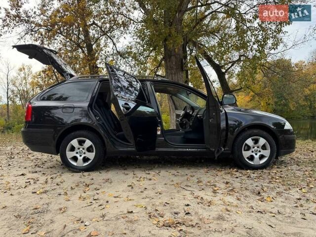Шкода Октавия 2011 в Полтаве на Automoto.ua Черный Шкода Октавия, объемом двигателя 1.6 л и пробегом 220 тыс. км за 7600 $, фото 86 на Automoto.ua