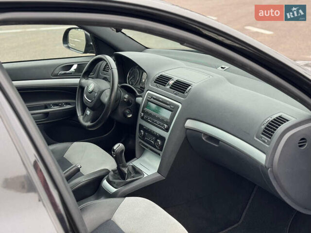 Чорний Шкода Октавія, об'ємом двигуна 1.98 л та пробігом 217 тис. км за 9500 $, фото 30 на Automoto.ua