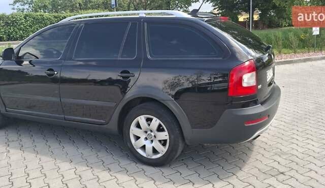 Черный Шкода Октавия, объемом двигателя 2 л и пробегом 267 тыс. км за 11400 $, фото 11 на Automoto.ua